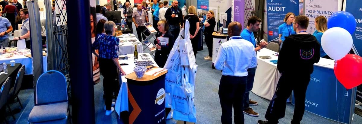 Attending a business exhibition allows you to meet new people